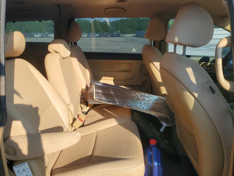 63023826 :رقم المزاد ، KNDMB5C1XG6084333 vin ، 2016 Kia Sedona مزاد بيع