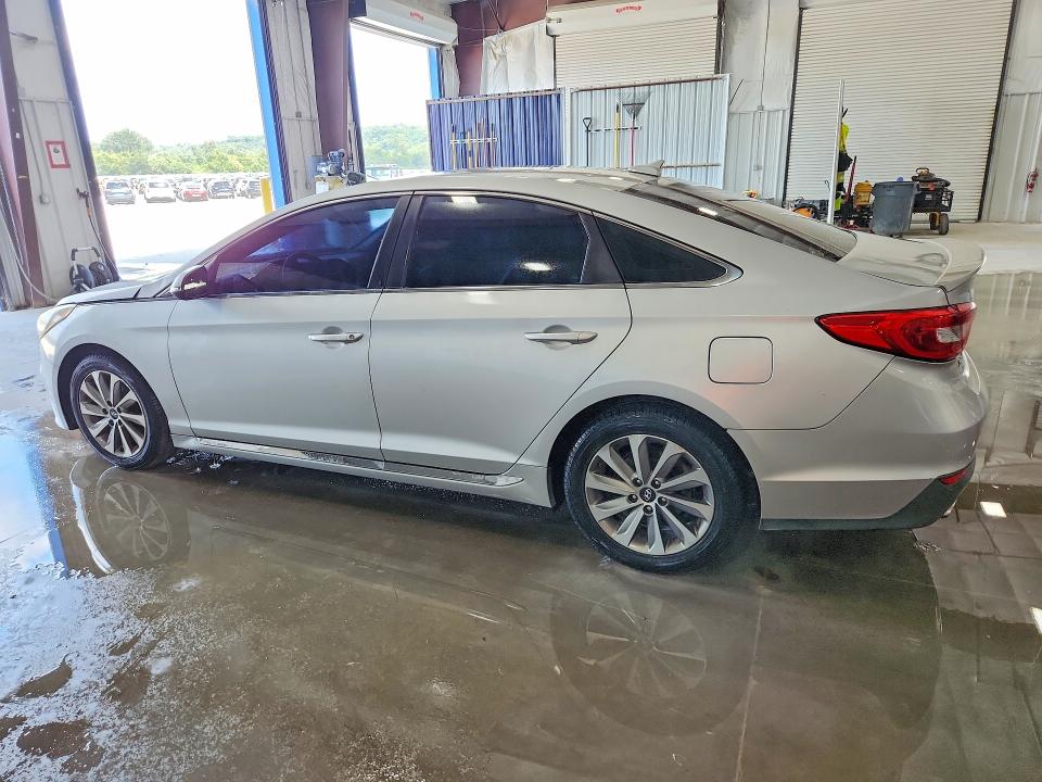 61323276 :رقم المزاد ، 5NPE34AF4GH325951 vin ، 2016 Hyundai Sonata مزاد بيع
