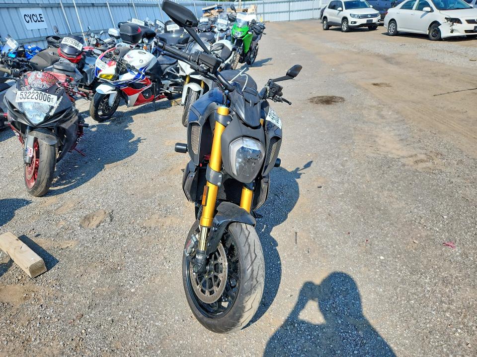 2020 Ducati Diavel მანქანა იყიდება აუქციონზე, vin: ZDMGAHRW3LB003232, აუქციონის ნომერი: 58363506