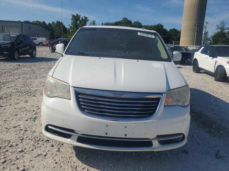 59260676 :رقم المزاد ، 2C4RC1CG4FR519905 vin ، 2015 Chrysler Town & Country مزاد بيع