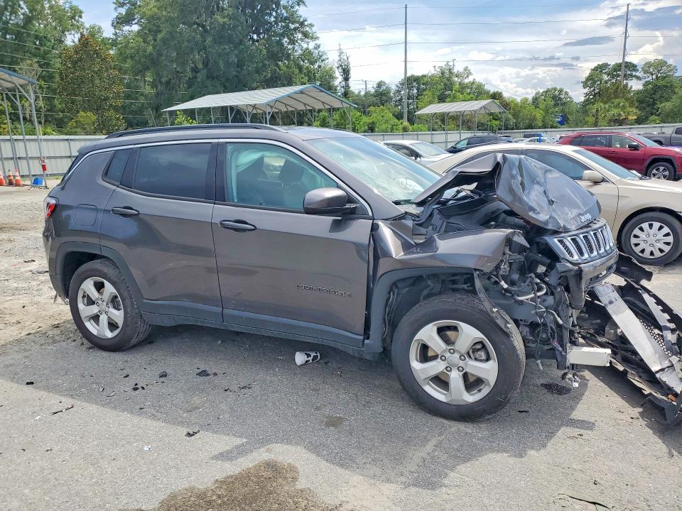 2021 Jeep Compass მანქანა იყიდება აუქციონზე, vin: 3C4NJCBB3MT572143, აუქციონის ნომერი: 60615786