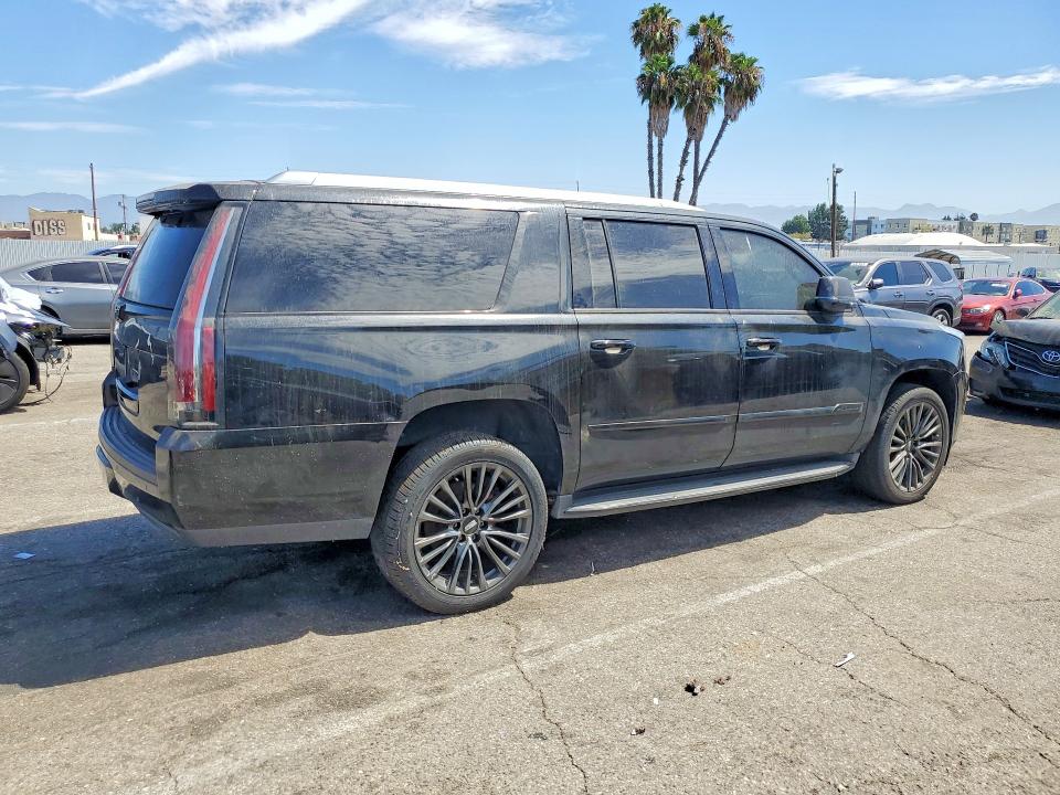 Продажа на аукционе авто 2018 Cadillac Escalade, vin: 1GYS3HKJ6JR337607, номер лота: 62353886