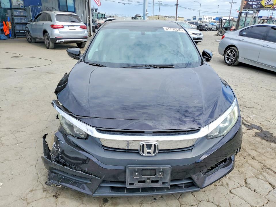 2018 Honda Civic მანქანა იყიდება აუქციონზე, vin: 19XFC2F51JE209594, აუქციონის ნომერი: 61758546
