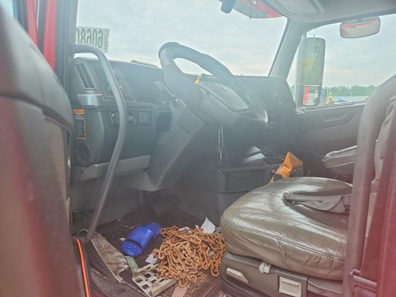 Продаж на аукціоні авто 2019 Volvo Vn, vin: 4V4NC9EH9KN899256, номер лоту: 60680396