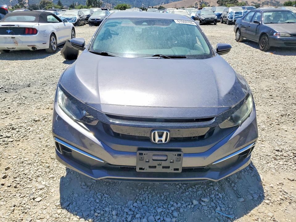 61069766 :رقم المزاد ، 19XFC2F61KE207435 vin ، 2019 Honda Civic مزاد بيع