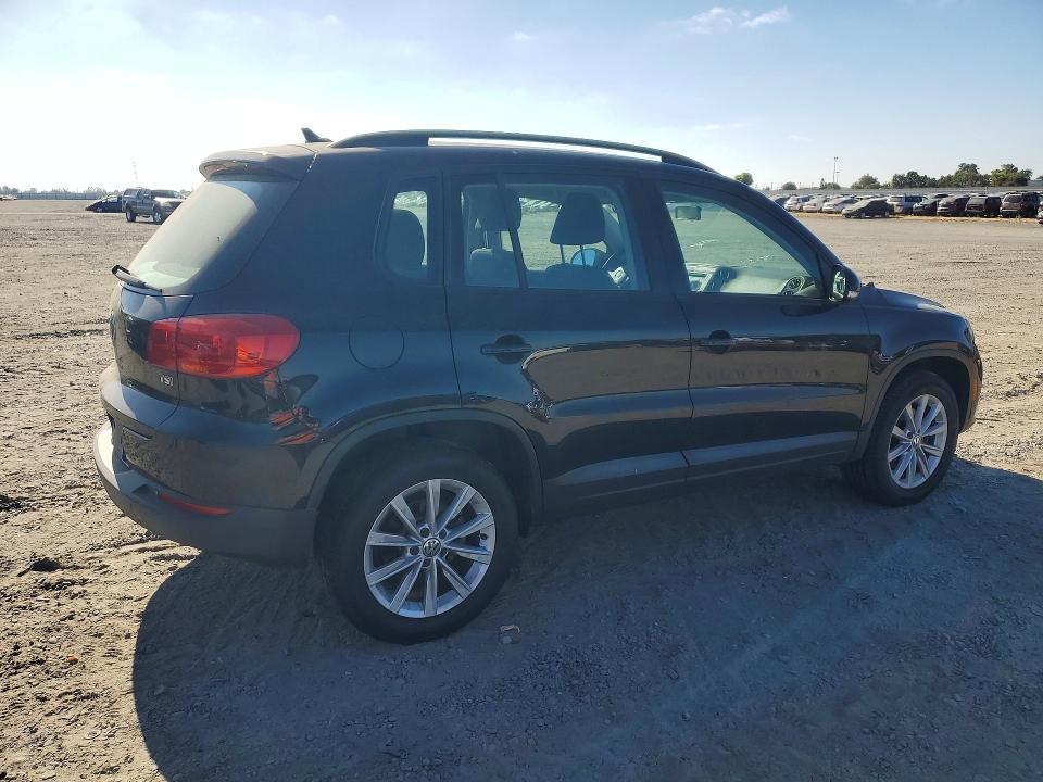 2017 Volkswagen Tiguan მანქანა იყიდება აუქციონზე, vin: WVGAV7AX4HK044069, აუქციონის ნომერი: 60088206