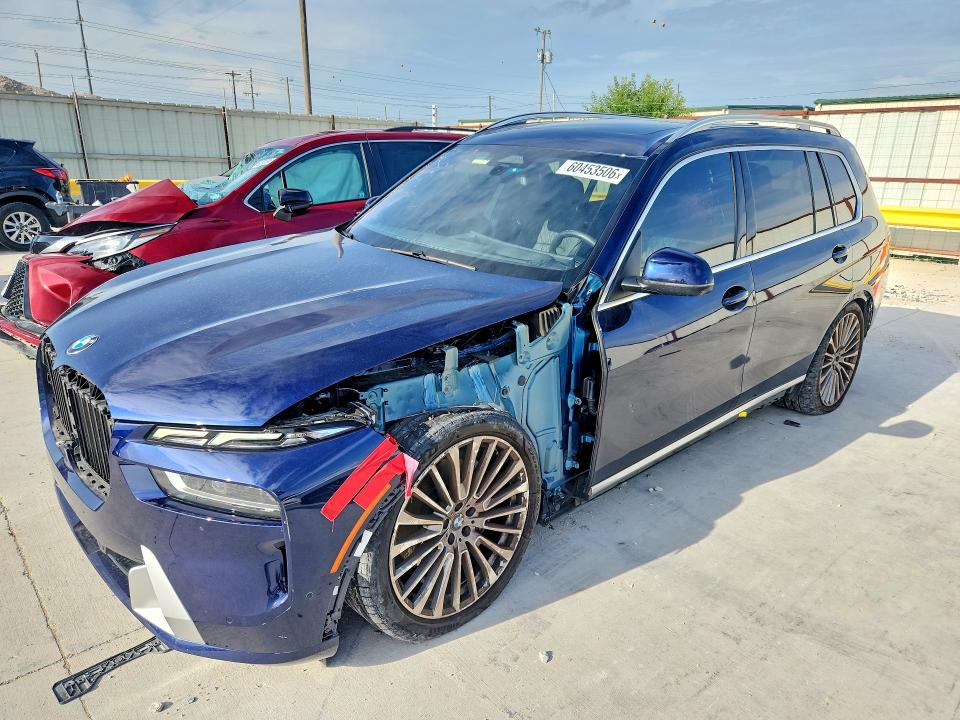 60453506 :رقم المزاد ، 5UX23EM02S9Y00044 vin ، 2025 Bmw X7 مزاد بيع