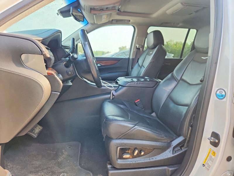 61552236 :رقم المزاد ، 1GYS4JKJ2GR245827 vin ، 2016 Cadillac Escalade مزاد بيع