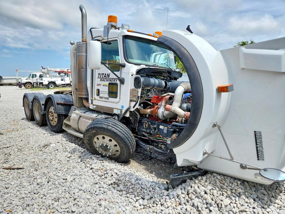 2010 Kenworth T800 მანქანა იყიდება აუქციონზე, vin: 1XKDP4EX6AJ273499, აუქციონის ნომერი: 62763846