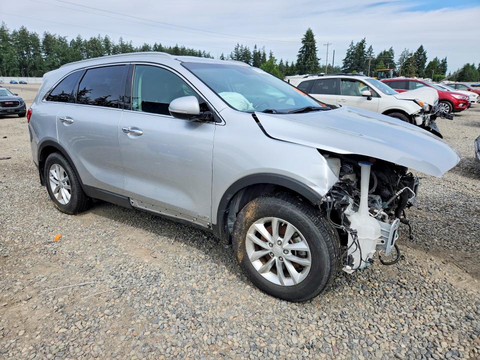 Продажа на аукционе авто 2016 Kia Sorento, vin: 5XYPGDA31GG098308, номер лота: 61547926