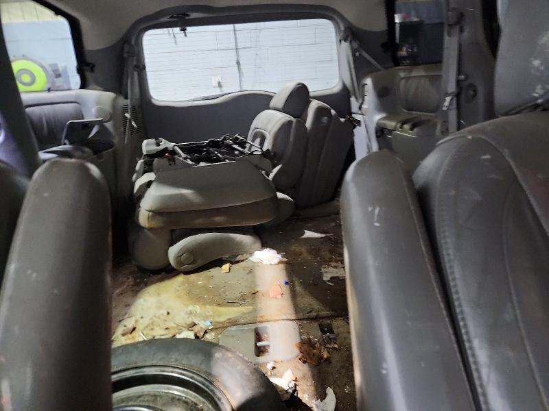 Продажа на аукционе авто 2005 Toyota Sienna, vin: 5TDBA22C05S031391, номер лота: 61899076