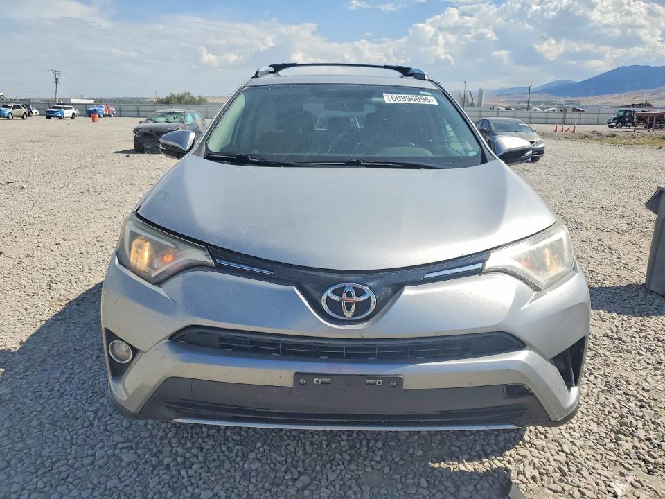 Продаж на аукціоні авто 2016 Toyota Rav4, vin: 2T3RFREV5GW427288, номер лоту: 60996096