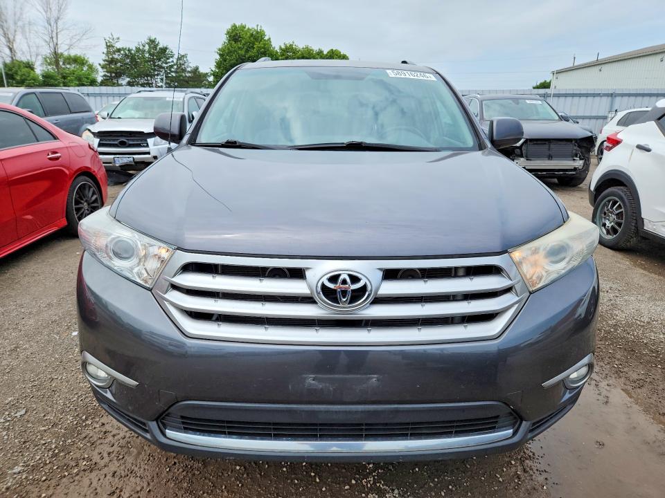 Продажа на аукционе авто 2013 Toyota Highlander, vin: 5TDZA3EH4DS032733, номер лота: 58916246