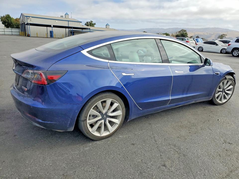 Продажа на аукционе авто 2020 Tesla Model 3, vin: 5YJ3E1EA4LF599254, номер лота: 58818606