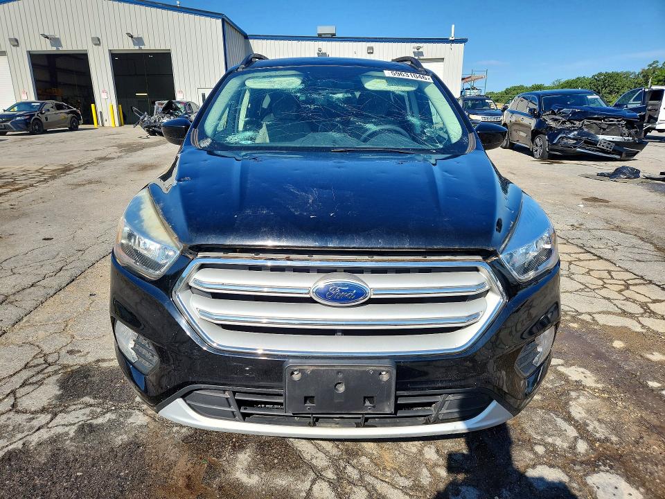 Продаж на аукціоні авто 2018 Ford Escape, vin: 1FMCU9GD3JUB43139, номер лоту: 59631046