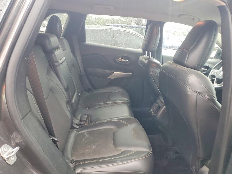 59621806 :رقم المزاد ، 1C4PJMLB9JD607556 vin ، 2018 Jeep Cherokee مزاد بيع