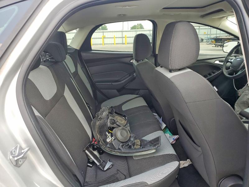 61305626 :رقم المزاد ، 1FADP3F22EL227080 vin ، 2014 Ford Focus مزاد بيع