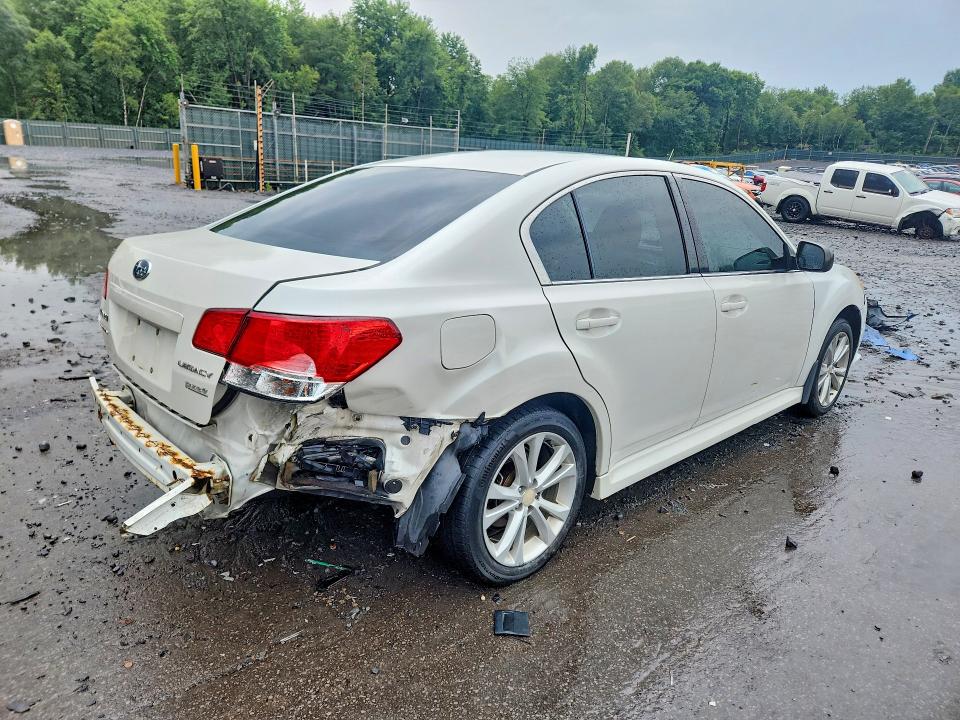 2014 Subaru Legacy მანქანა იყიდება აუქციონზე, vin: 4S3BMBA63E3037447, აუქციონის ნომერი: 62621956