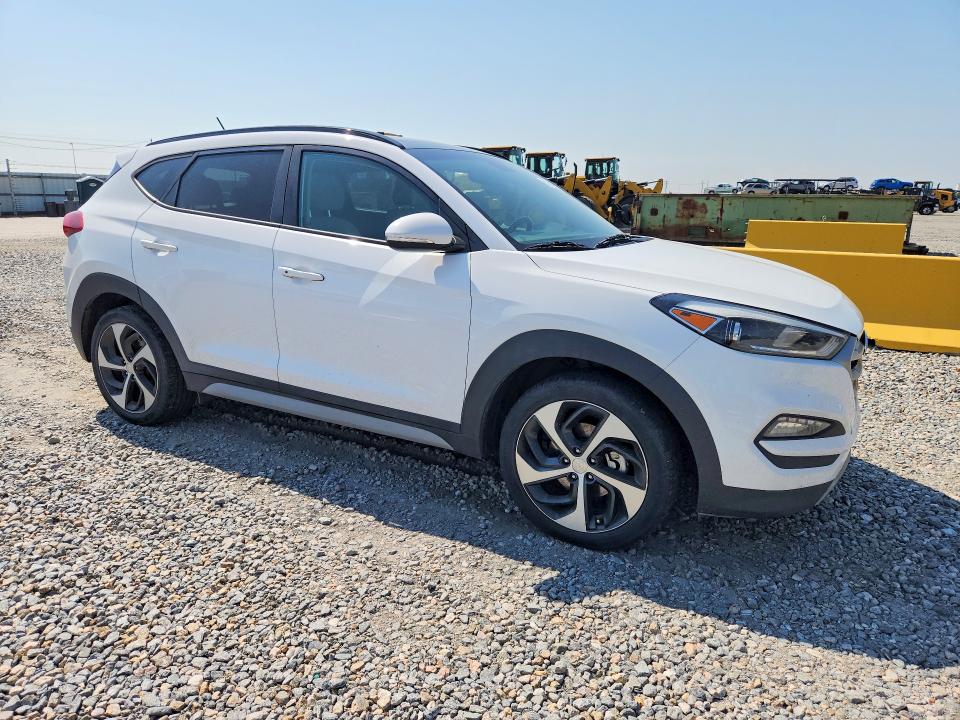 Продаж на аукціоні авто 2017 Hyundai Tucson, vin: KM8J3CA2XHU570519, номер лоту: 63004026