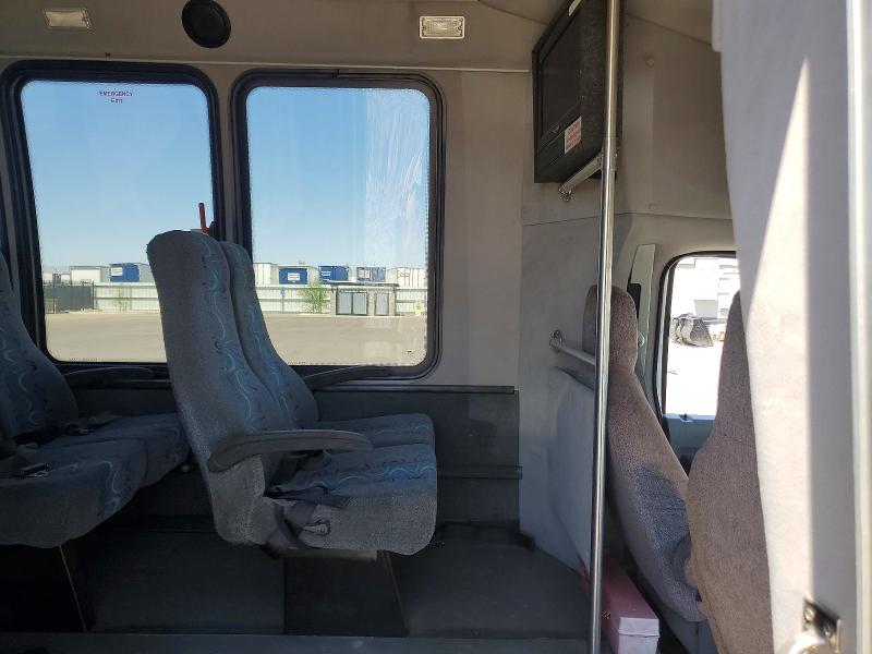2011 Ford Econoline მანქანა იყიდება აუქციონზე, vin: 1FDXE4FS6BDB04760, აუქციონის ნომერი: 59836496