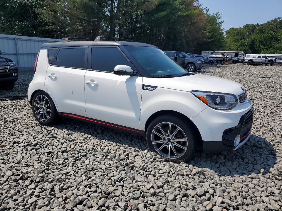 Продаж на аукціоні авто 2018 Kia Soul, vin: KNDJX3AA6J7900273, номер лоту: 61764826