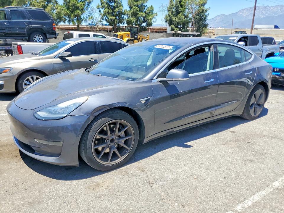 Продажа на аукционе авто 2018 Tesla Model 3, vin: 5YJ3E1EAXJF059176, номер лота: 59743876