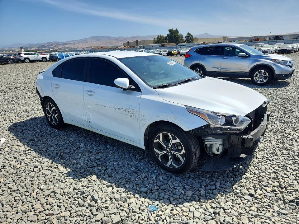 2021 Kia Forte მანქანა იყიდება აუქციონზე, vin: 3KPF24AD5ME297941, აუქციონის ნომერი: 59832866