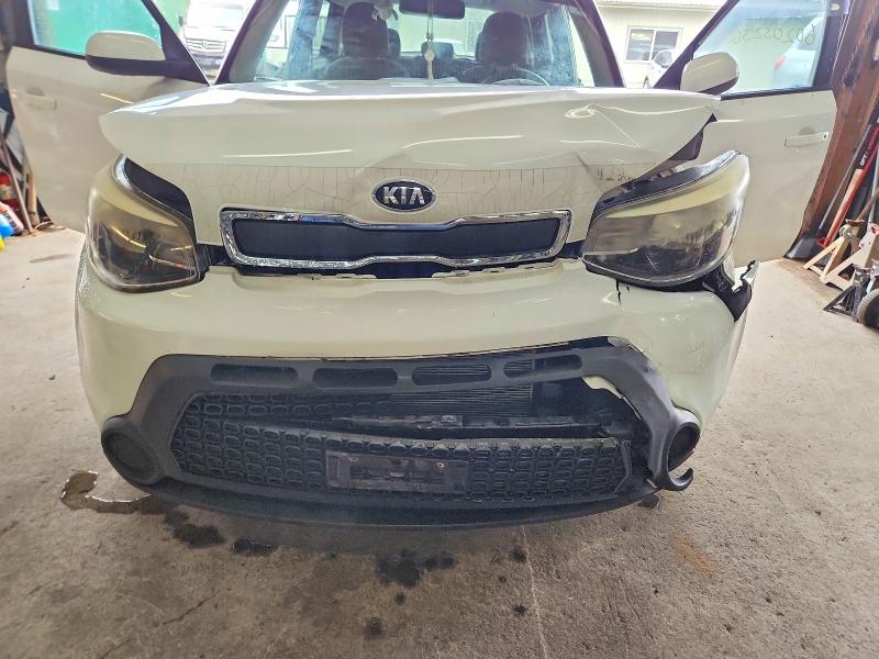 60205236 :رقم المزاد ، KNDJN2A23F7113233 vin ، 2015 Kia Soul مزاد بيع