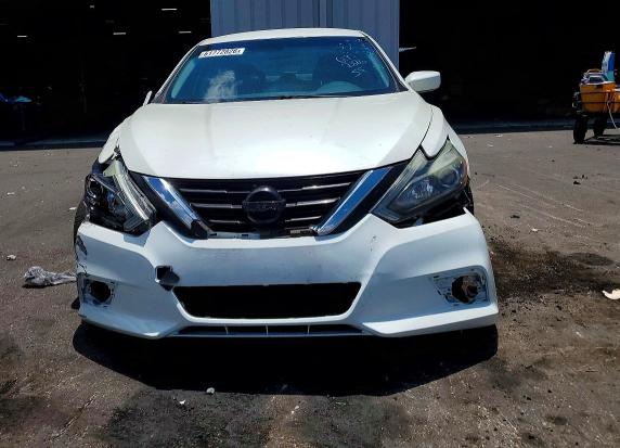 Продаж на аукціоні авто 2017 Nissan Altima, vin: 1N4AL3AP4HC485476, номер лоту: 61772826