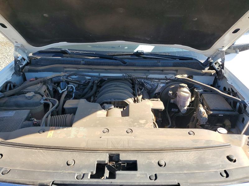 61049136 :رقم المزاد ، 3GTU2NEC7HG442339 vin ، 2017 Gmc Sierra مزاد بيع