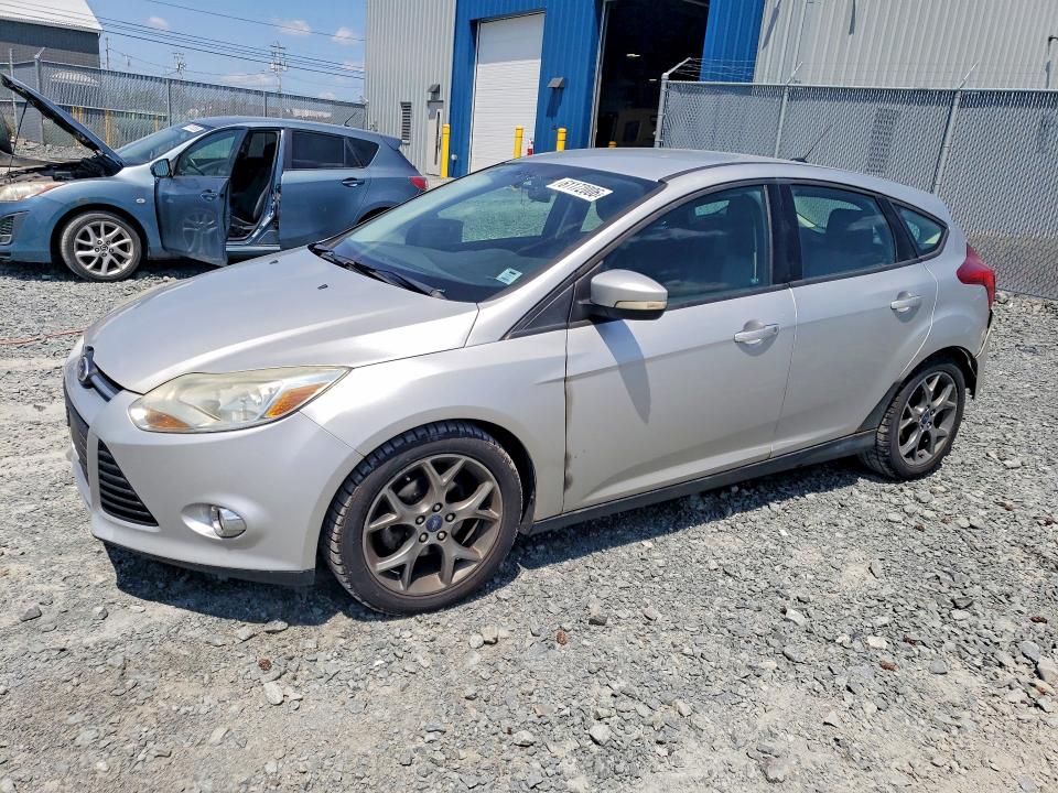 61172006 :رقم المزاد ، 1FADP3K29DL205615 vin ، 2013 Ford Focus مزاد بيع