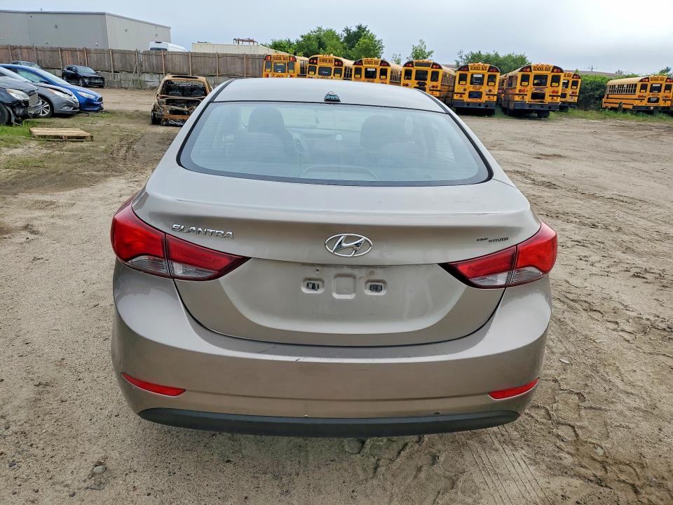 Aukcja sprzedaży 2016 Hyundai Elantra, vin: 5NPDH4AE5GH795748, numer aukcji: 61215036