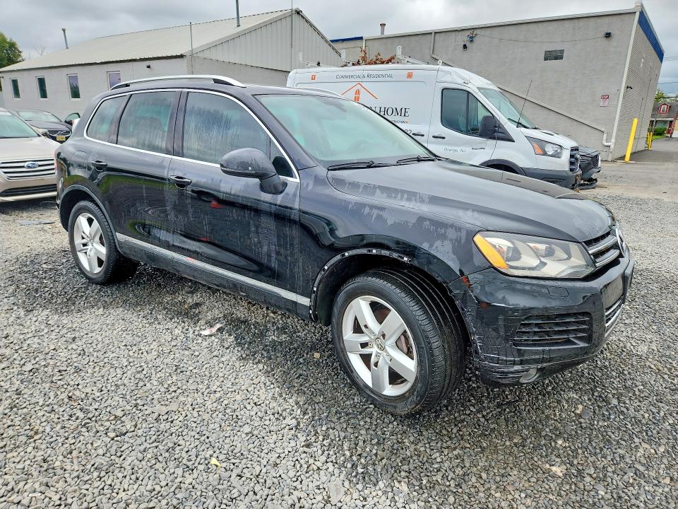 Aukcja sprzedaży 2011 Volkswagen Touareg, vin: WVGFF9BP4BD005930, numer aukcji: 60113116