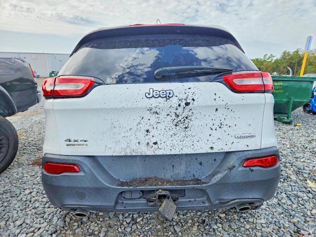 60244686 :رقم المزاد ، 1C4PJMCS6EW229187 vin ، 2014 Jeep Cherokee مزاد بيع