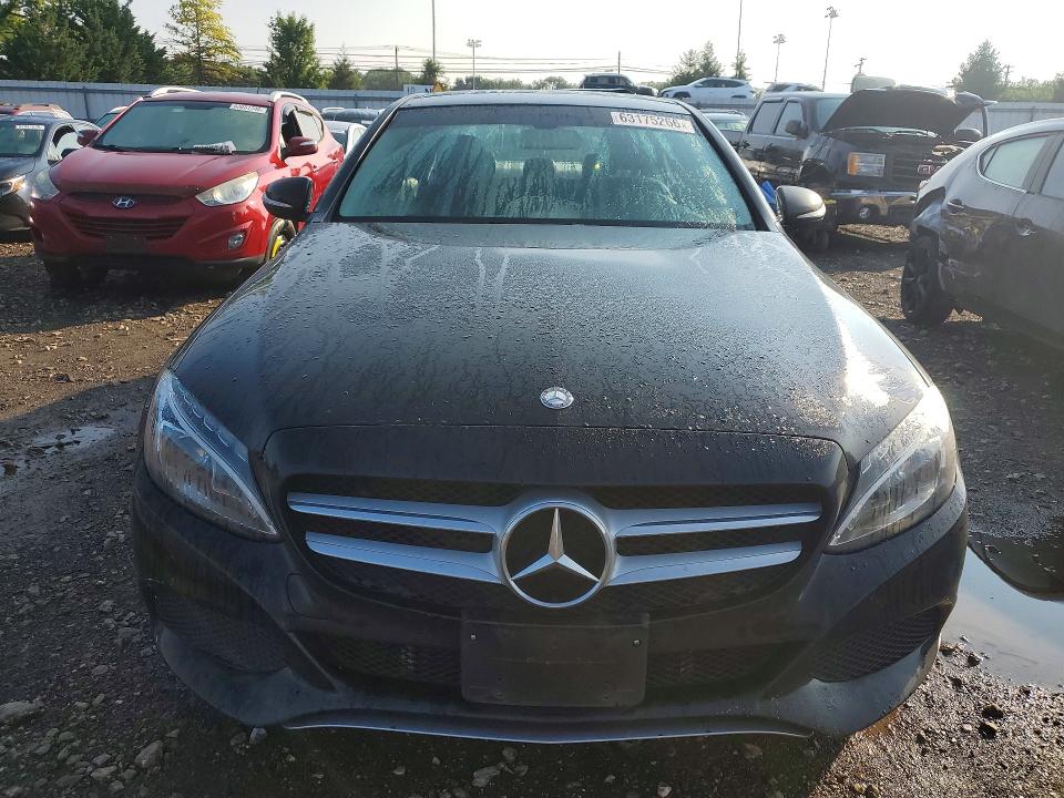 63175266 :رقم المزاد ، 55SWF4KB6FU056676 vin ، 2015 Mercedes-benz C مزاد بيع