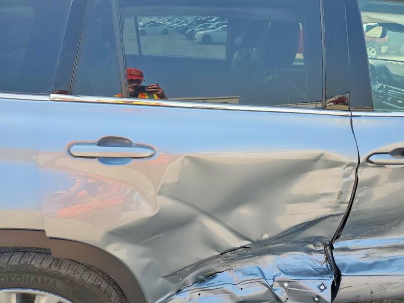 Aukcja sprzedaży 2021 Toyota Highlander, vin: 5TDDBRCH1MS062639, numer aukcji: 62959856