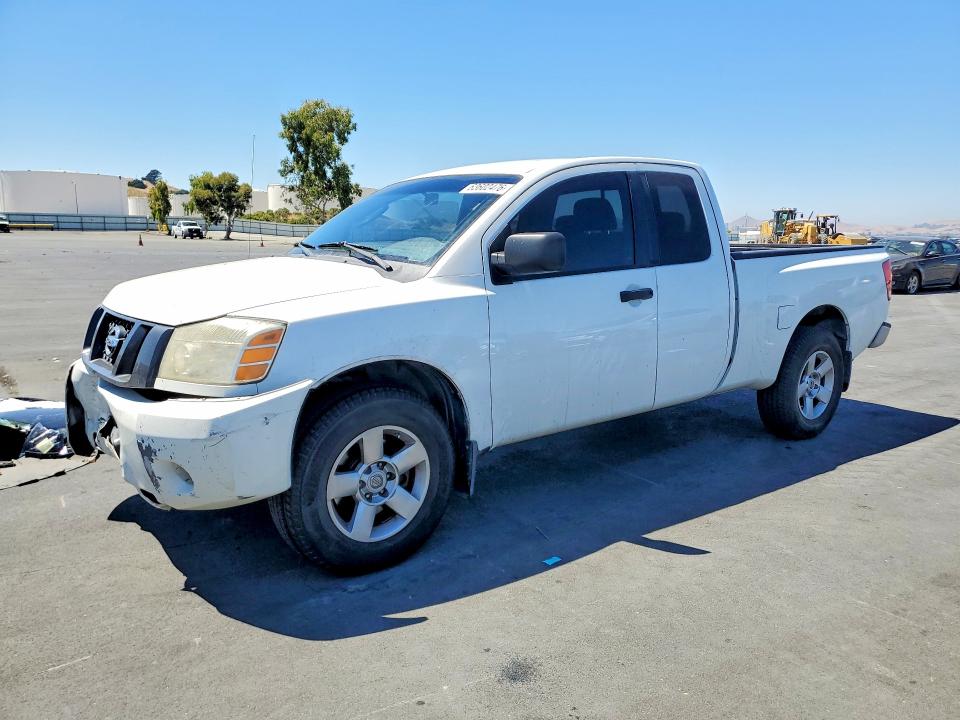 63602476 :رقم المزاد ، 1N6AA06A38N304775 vin ، 2008 Nissan Titan مزاد بيع