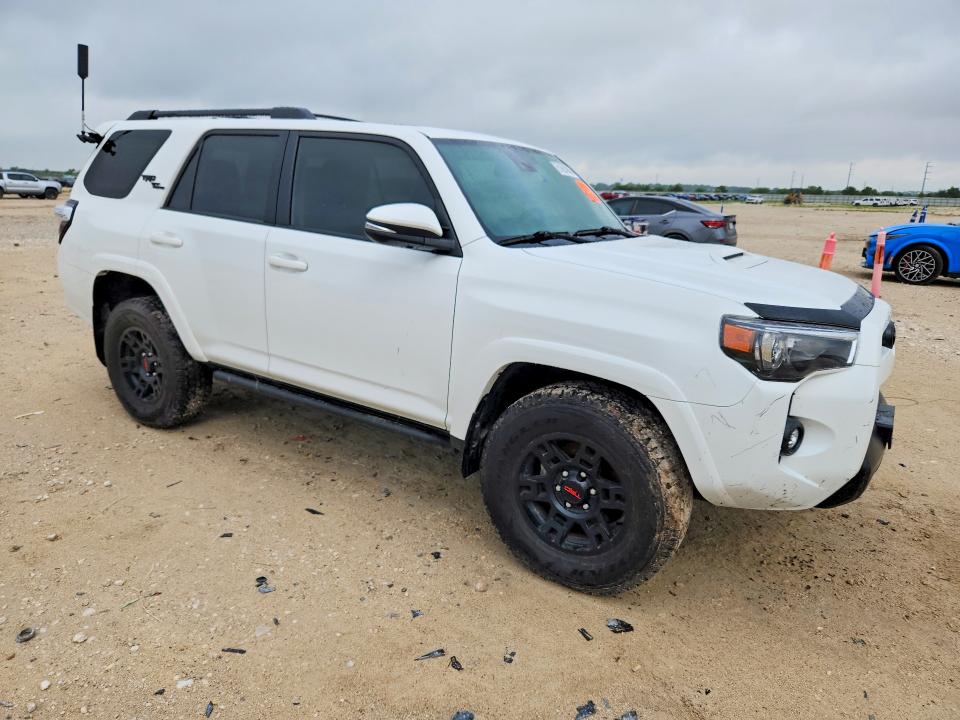 Продажа на аукционе авто 2023 Toyota 4runner, vin: JTERU5JR0P6181559, номер лота: 61663906