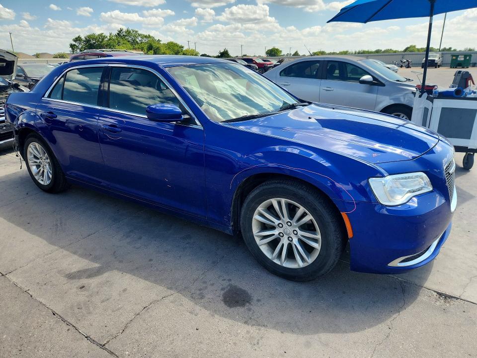 59969986 :رقم المزاد ، 2C3CCAAG1KH517204 vin ، 2019 Chrysler 300 مزاد بيع