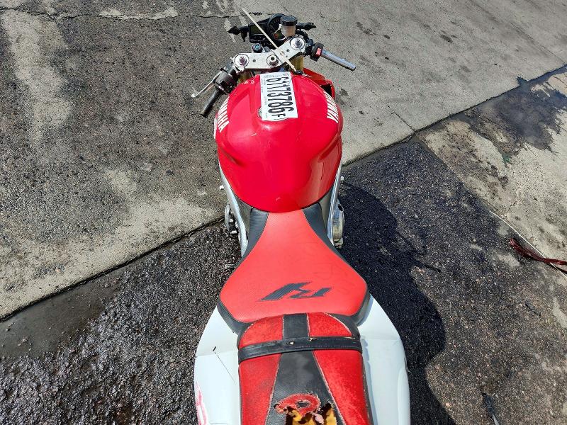 1999 Yamaha Yzfr1 მანქანა იყიდება აუქციონზე, vin: JYARN02E8XA001642, აუქციონის ნომერი: 61173786