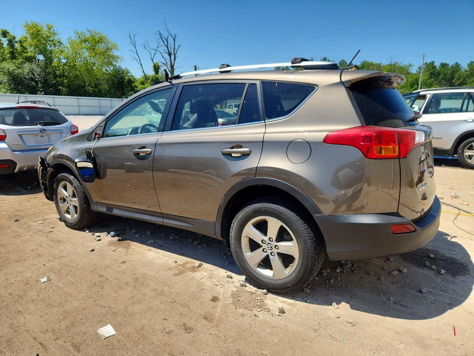 2015 Toyota Rav4 მანქანა იყიდება აუქციონზე, vin: JTMRFREV0FD134054, აუქციონის ნომერი: 60202636