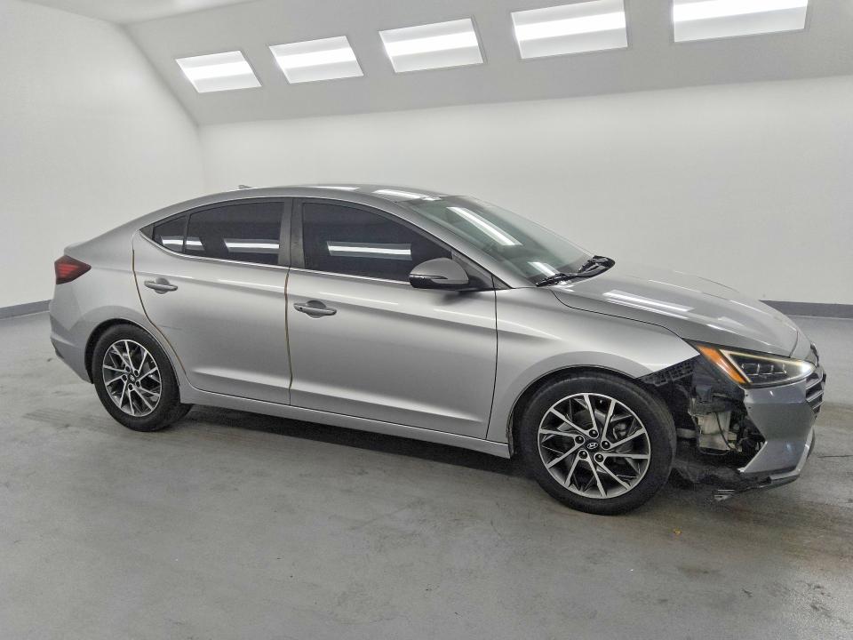 57089776 :رقم المزاد ، 5NPD84LF3LH629857 vin ، 2020 Hyundai Elantra مزاد بيع