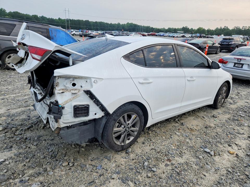 63046656 :رقم المزاد ، 5NPD84LF2JH345746 vin ، 2018 Hyundai Elantra مزاد بيع