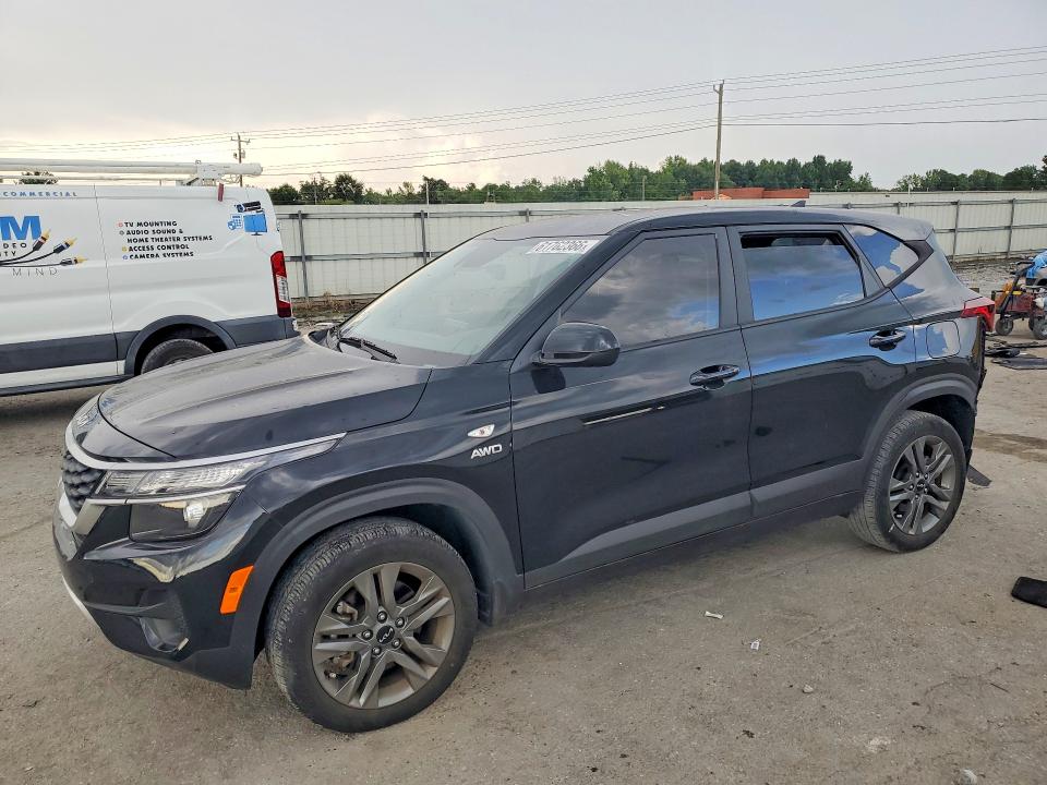 Продажа на аукционе авто 2023 Kia Seltos, vin: KNDEPCAA2P7363024, номер лота: 61762366