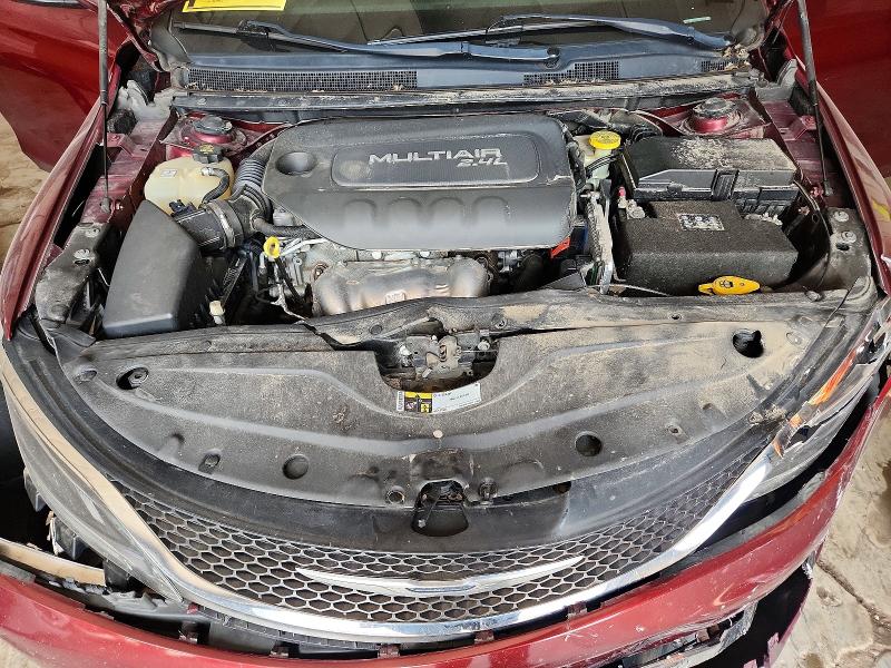 61230776 :رقم المزاد ، 1C3CCCAB1FN634892 vin ، 2015 Chrysler 200 مزاد بيع