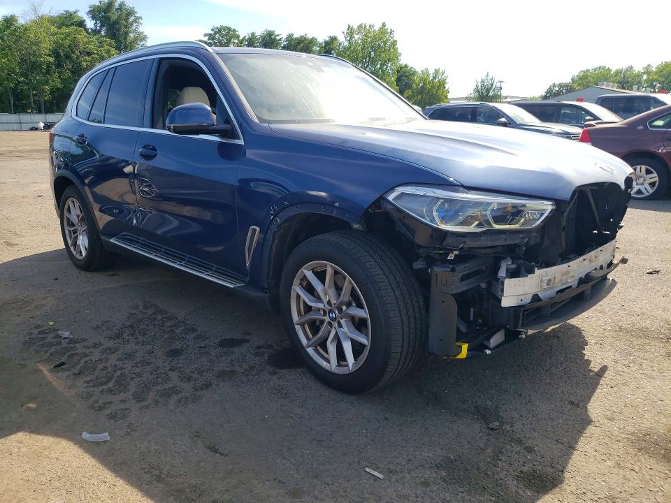 61486516 :رقم المزاد ، 5UXCR6C05N9J09847 vin ، 2022 Bmw X5 مزاد بيع