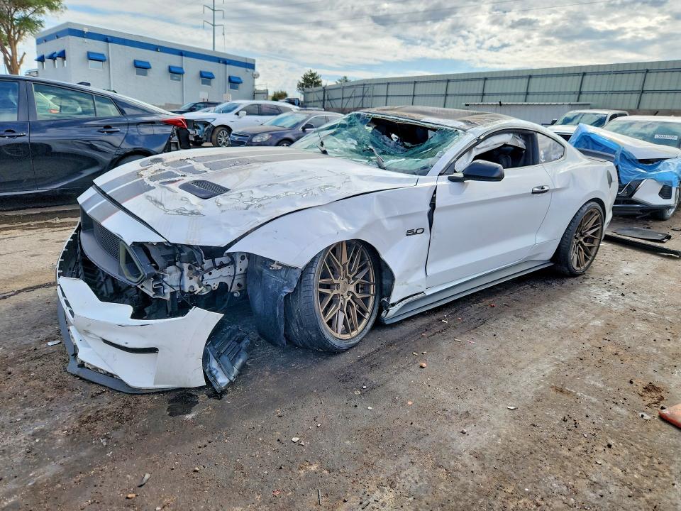 61529526 :رقم المزاد ، 1FA6P8CF2K5153026 vin ، 2019 Ford Mustang مزاد بيع