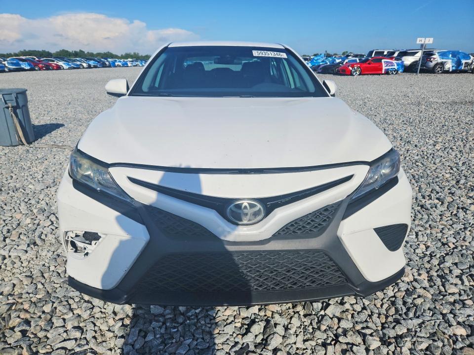 2019 Toyota Camry მანქანა იყიდება აუქციონზე, vin: 4T1B11HK4KU746847, აუქციონის ნომერი: 59351346