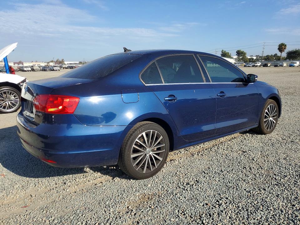 Продажа на аукционе авто 2012 Volkswagen Jetta, vin: 3VWLP7AJ8CM096077, номер лота: 62159416