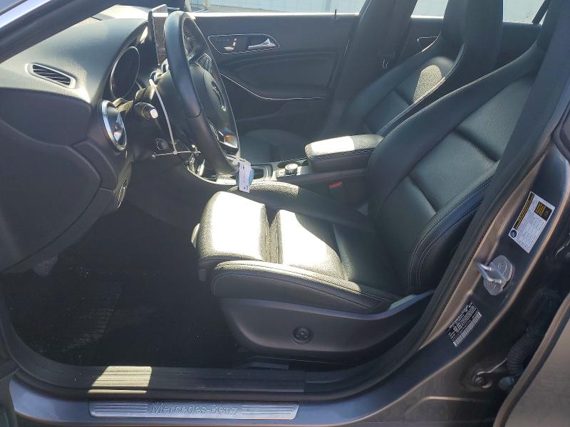58956656 :رقم المزاد ، WDDSJ4GB6HN405918 vin ، 2017 Mercedes-benz Cla مزاد بيع